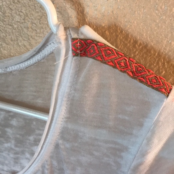 Burnout top from BKE. - Picture 2 of 4